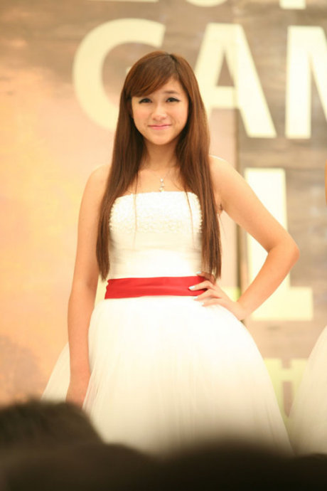 2011 ChinaJoy 美女如云 http://www.80-go.com/wp-content/uploads/2011/08/19.jpg